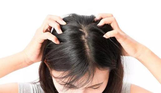 缺铁是导致脱发的原因吗，要怎么治疗？